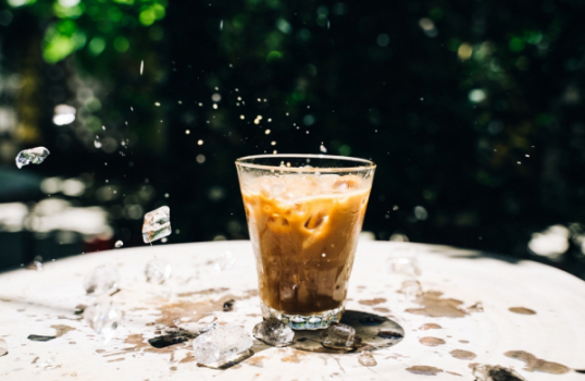 Как кофе влияет на организм в жару?